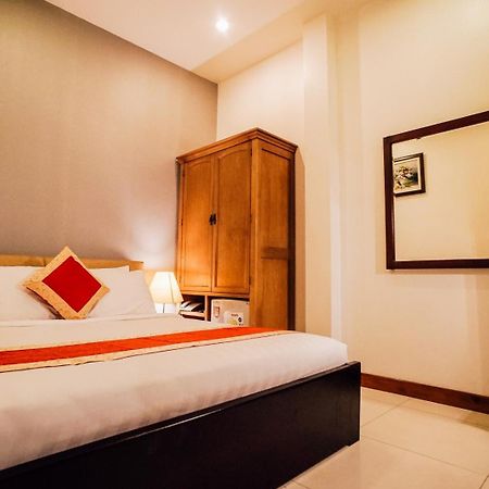 Sunflowers Hotel Airport Ho Chi Minh City Bagian luar foto