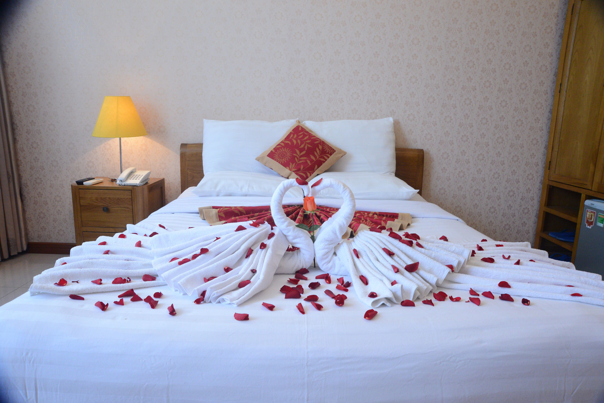 Sunflowers Hotel Airport Ho Chi Minh City Bagian luar foto
