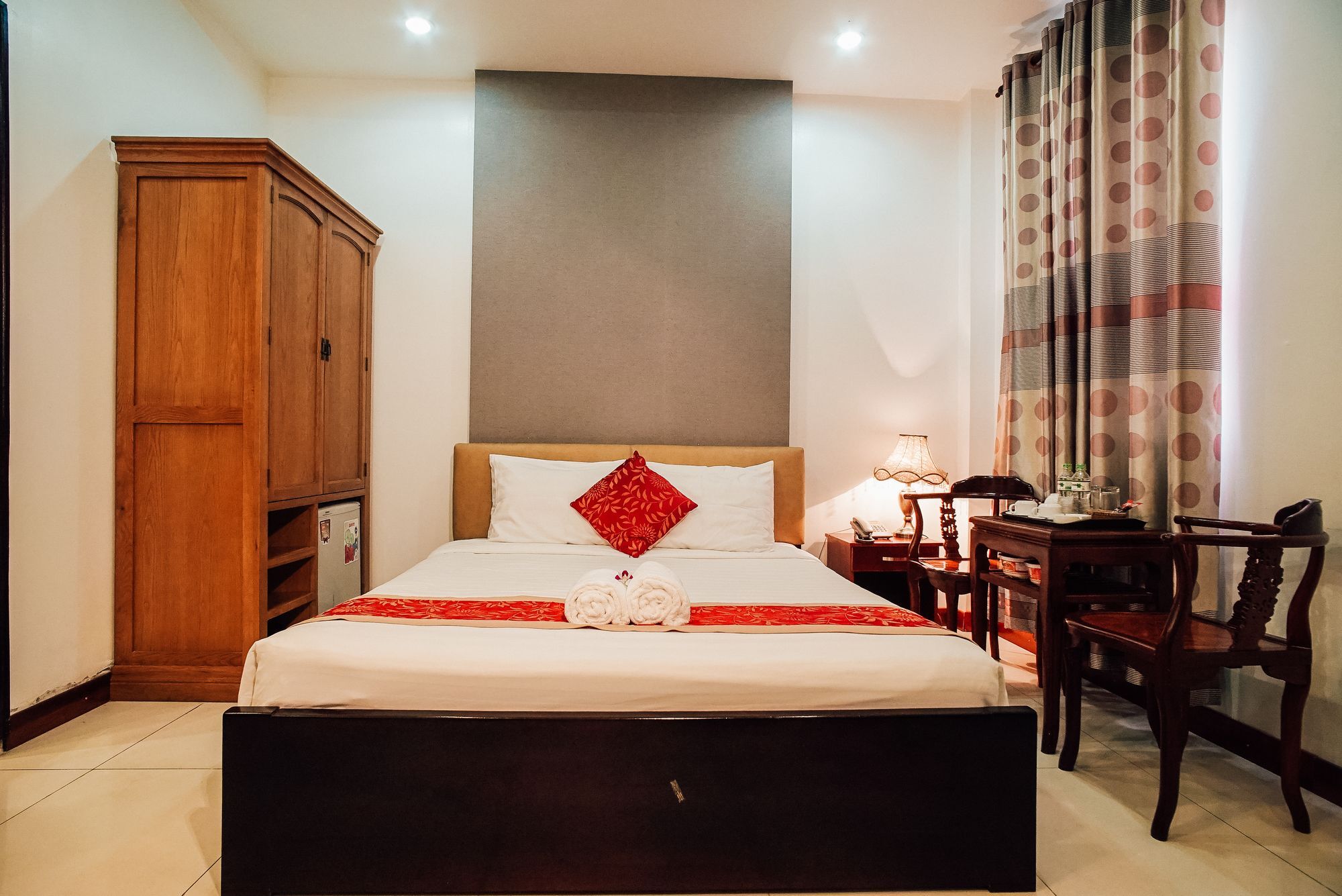 Sunflowers Hotel Airport Ho Chi Minh City Bagian luar foto