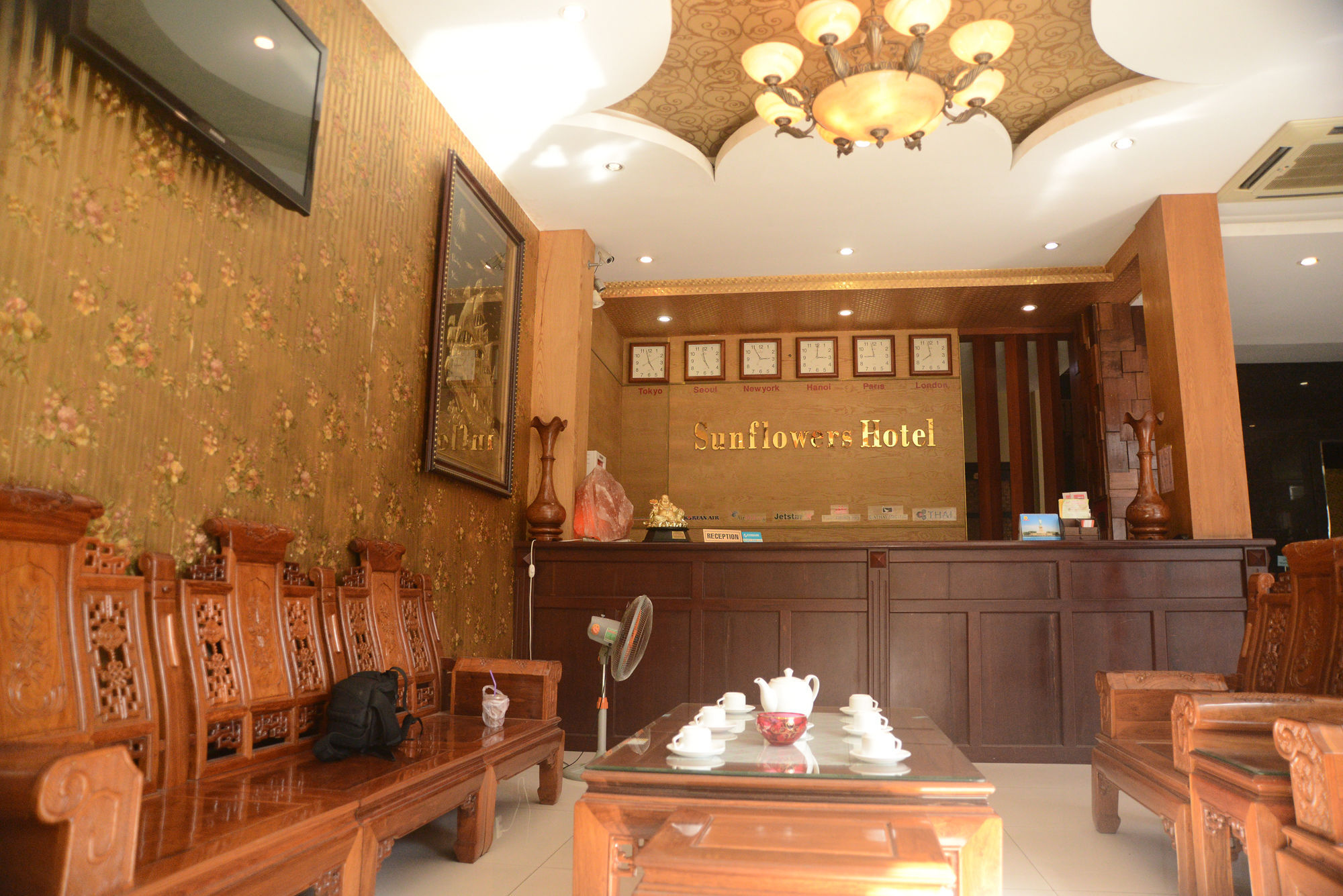 Sunflowers Hotel Airport Ho Chi Minh City Bagian luar foto